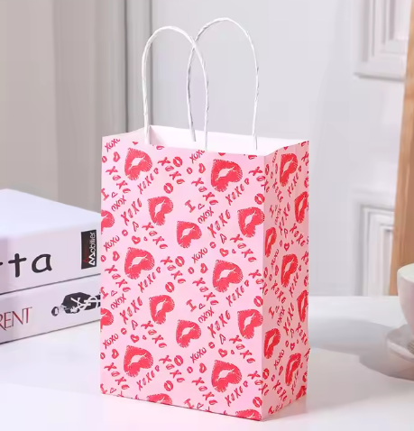 <strong>Valentine's Day Love Decoratio</strong>